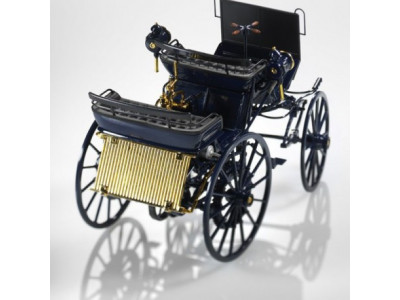 Modèle réduit Daimler Motor Carriage échelle 1:18 ho