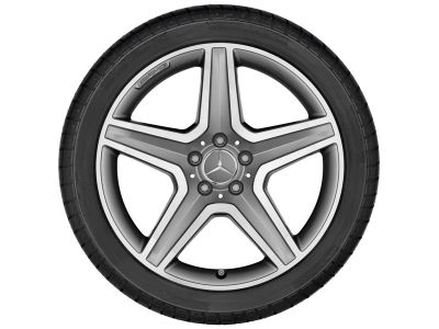 Jante AMG GLA X156 - 8 J x 19 pouces ET 43,5 - 5 branches Gris titane