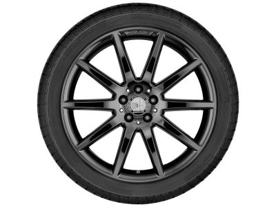 Jante AMG GLA 156 - 8 J x 20 pouces ET 43,5 Coloris noir titane