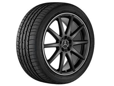 Jante AMG GLA 156 - 8 J x 20 pouces ET 43,5 Coloris noir Rebord de jante naturel