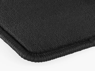 Jeu 4 Tapis en velours NOIR CLASSIC - Classe E 211 et CLS 219