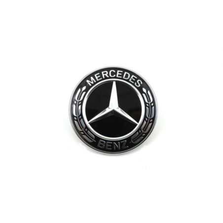 Mercedes : disparition de l'étoile sur le capot de la Classe C aux