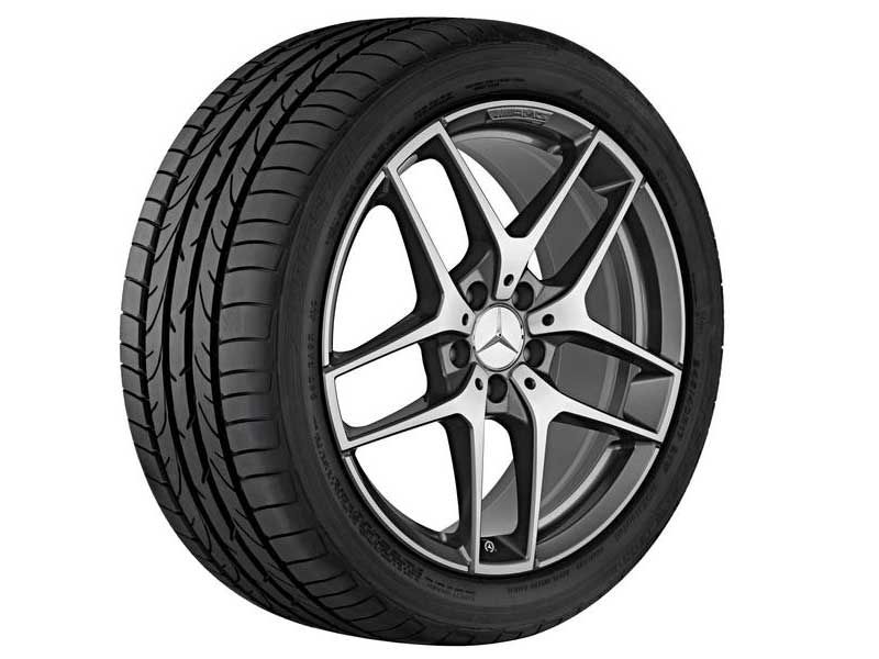 Jante AMG GLA W156  -8 J x 19 ET 43,7 , Coloris gris - 5 doubles branches