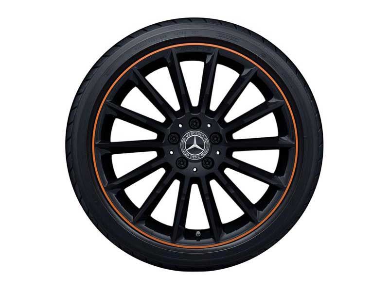 Jante AMG CLA W118 7,5 J x 19 ET 49 Coloris Noir - Rebord de jante orange - Multi branches 