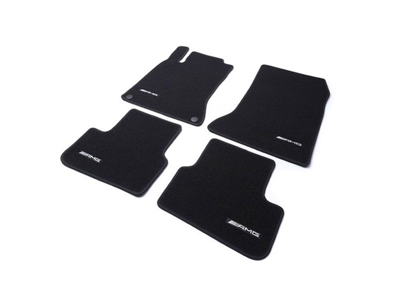 Jeu 4 Tapis en Velours AMG Line Noir CLA W117 Mercedes-Benz