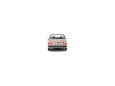 Miniature , 230 E W 124 (1989-1993), Berline Mercedes-Benz  