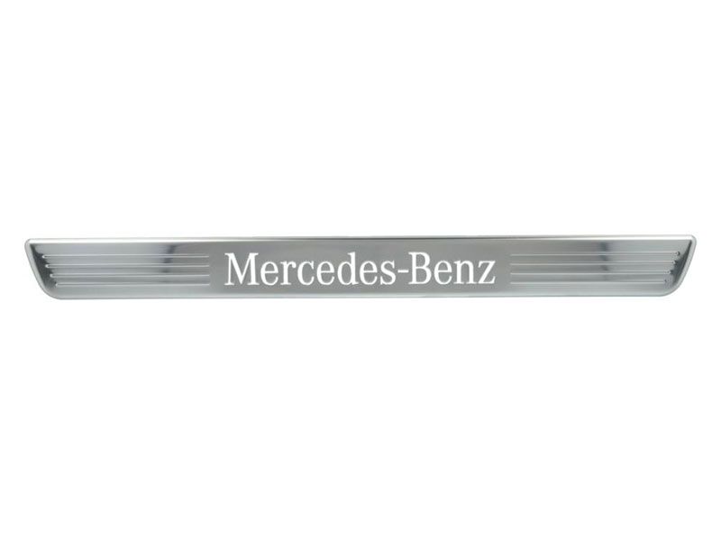 Cache pour baguette de seuil éclairée Mercedes-Benz - Argent - avant - 2 unités Cache pour baguette de seuil éclairée Mercedes-Benz - Argent - avant - 2 unités