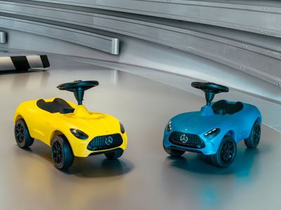  Voiture Porteur Bobby-AMG GT de sport  jaune pour enfant Mercedes-Benz