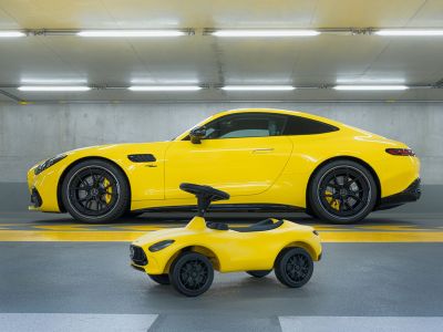  Voiture Porteur Bobby-AMG GT de sport  Hyperbleu pour enfant Mercedes-Benz