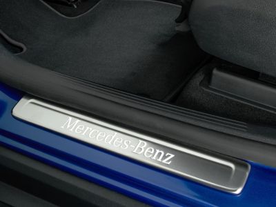 Cache Baguette Seuil éclairée Avant Argent CLA W174