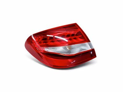 Feu Arrière Aile Gauche coté Conducteur Classe C W205