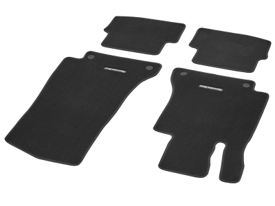 Jeu de 4 Tapis en velours NOIR CLASSIC - Classe C W205