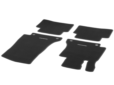 Jeu de 4 Tapis en velours NOIR CLASSIC - Classe C W205