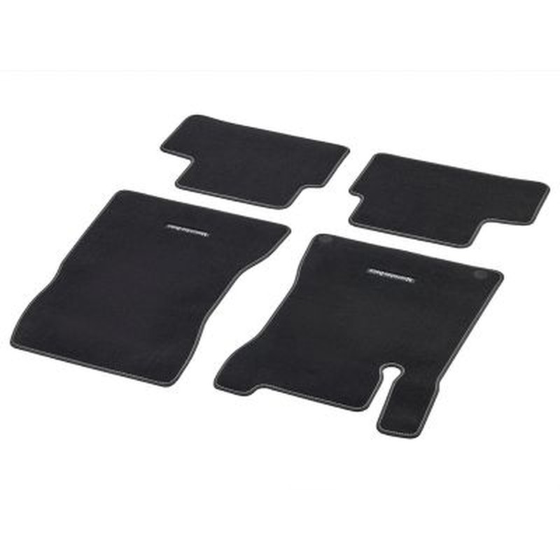 Jeu 4 Tapis en velours CLASSIC - GLA SUV W247 - Surpiqûre Beige Soie