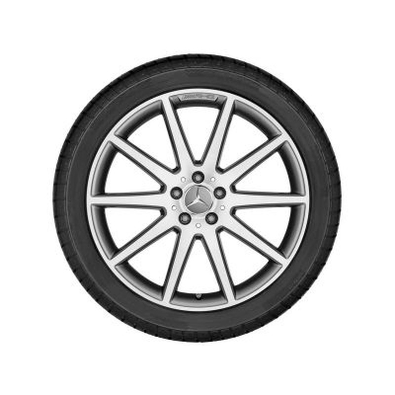 Jante AMG GLA 156 - 8 J x 20 pouces ET 43,5 Coloris Gris Titane