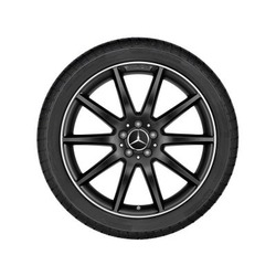 Jante AMG GLA 156 - 8 J x 20 pouces ET 43,5 Coloris noir Rebord de jante naturel